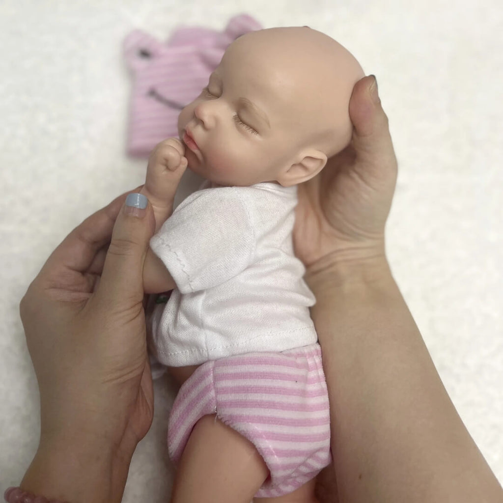 Bebê Reborn Menina Super Realista Toda em Silicone Sólido